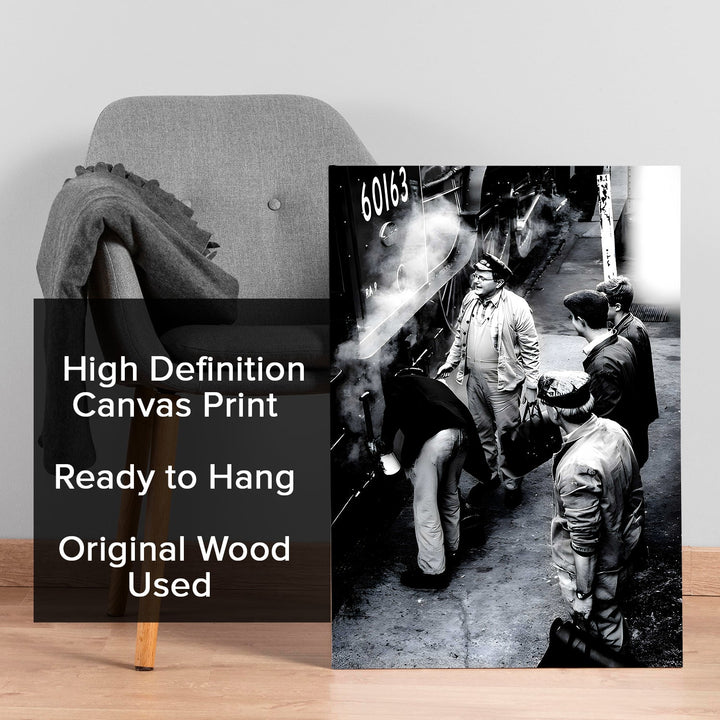 Engine Crew at Work Wall Art Painting, HD Canvas Print, Framed, Ready to Hang. (VINWA143)